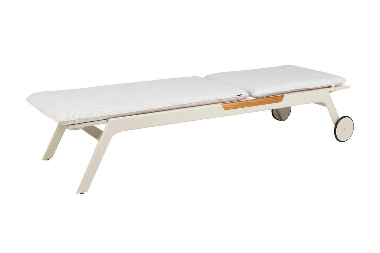 Solvogn i beige coated aluminium