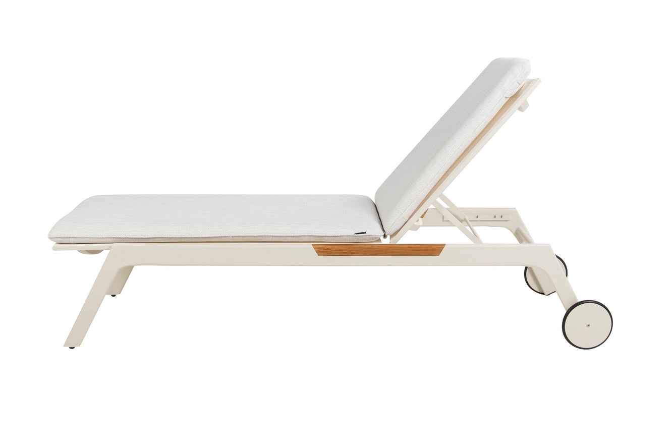 Solvogn i beige coated aluminium